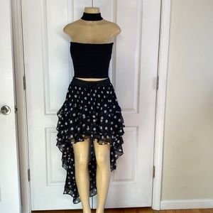 2 pcs set, black and white color, size M/L